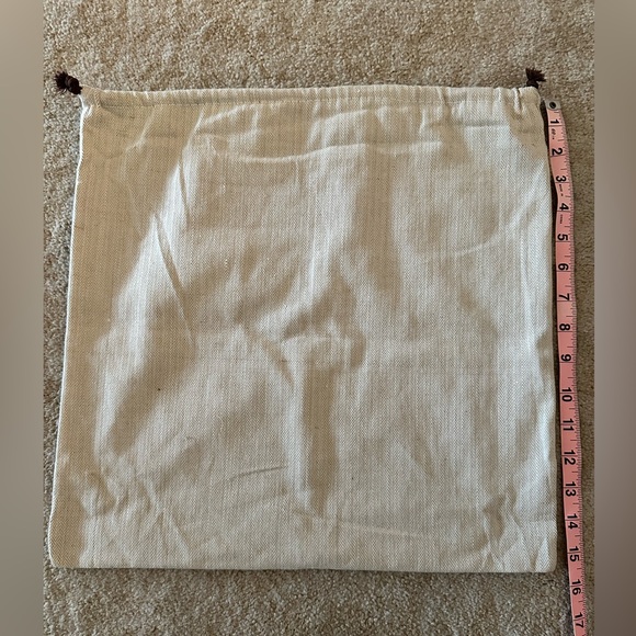 Hermes Dust Bag 15.5x15.5 - Picture 2 of 2